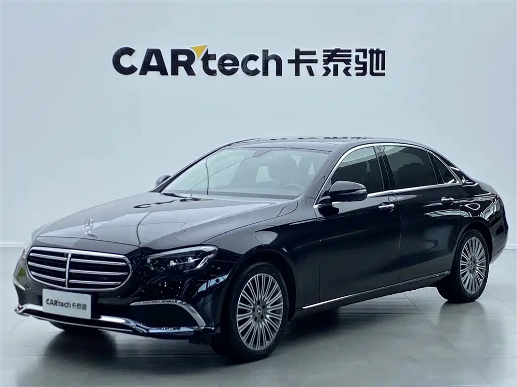 Mercedes-Benz E-Class 2022