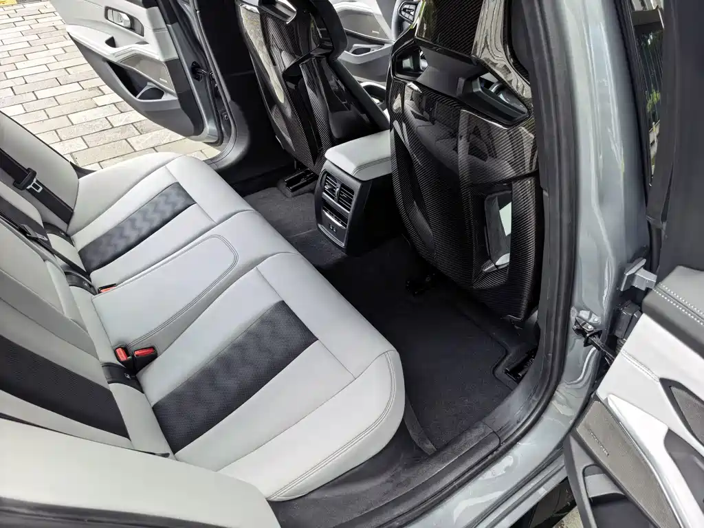BMW M3 — миниатюра 25