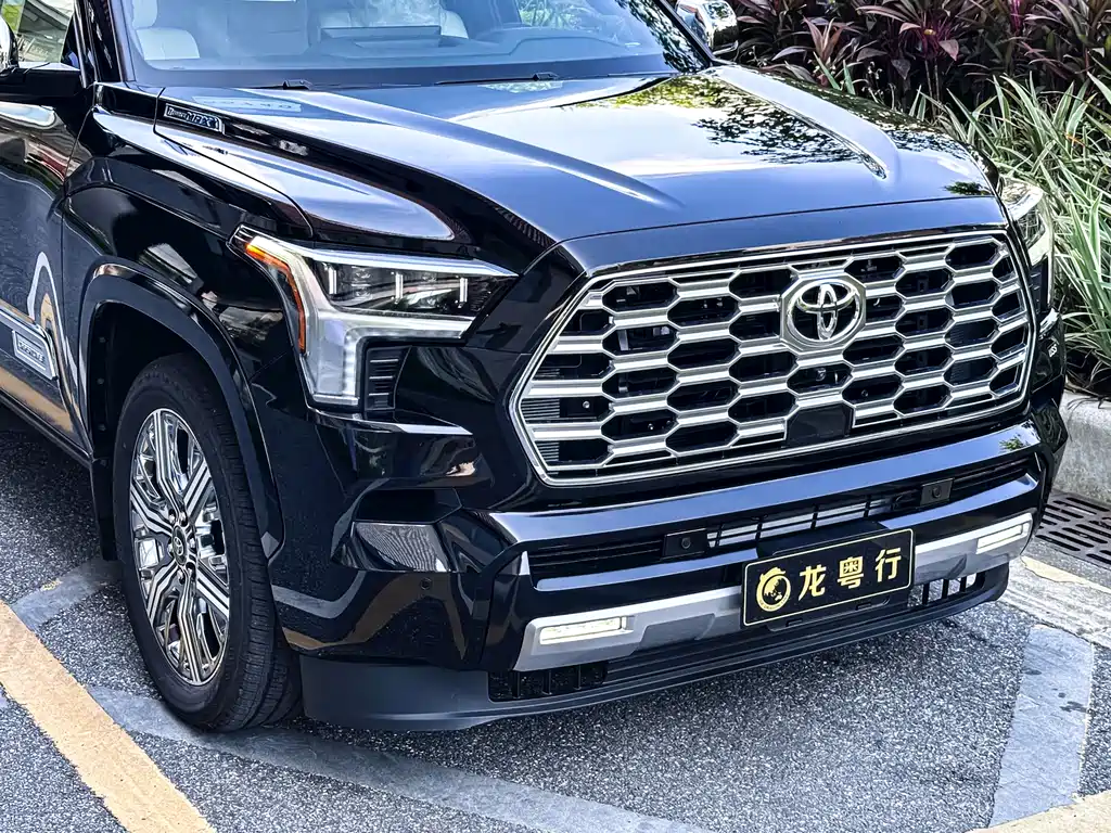 Toyota Sequoia 2025 3.4T AT