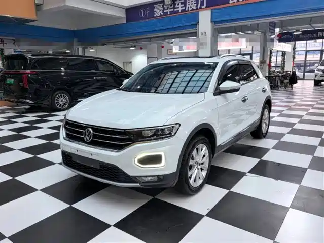 VOLKSWAGEN T ROC EXPLORING SONGS