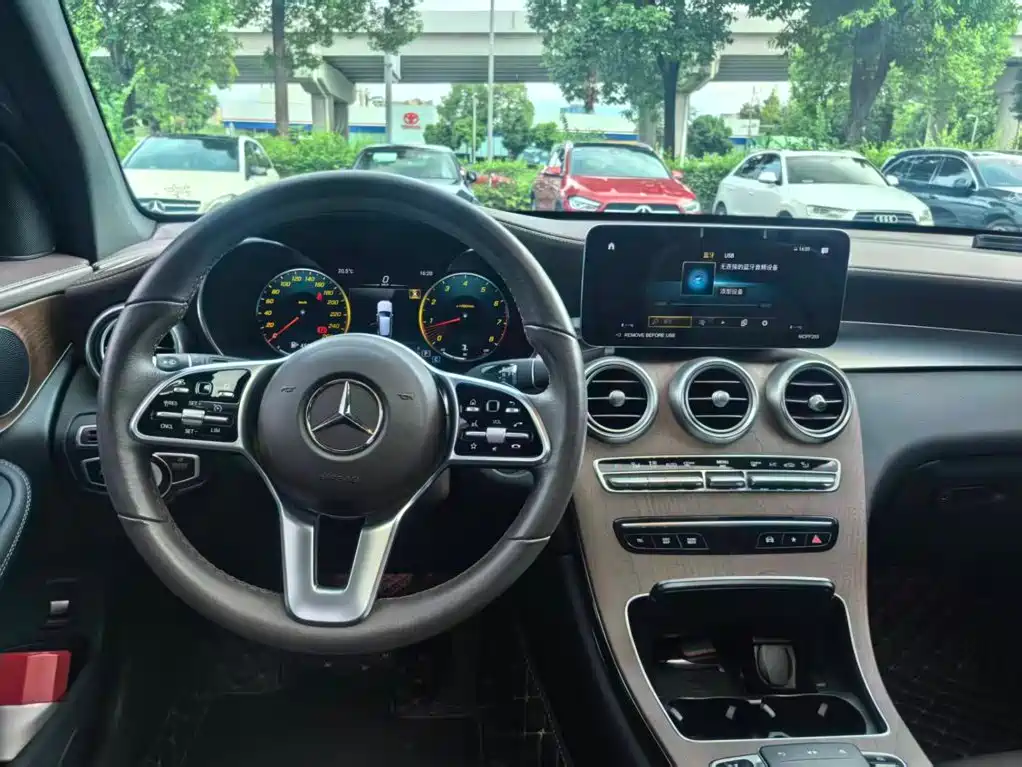 Mercedes-Benz GLC — миниатюра 14
