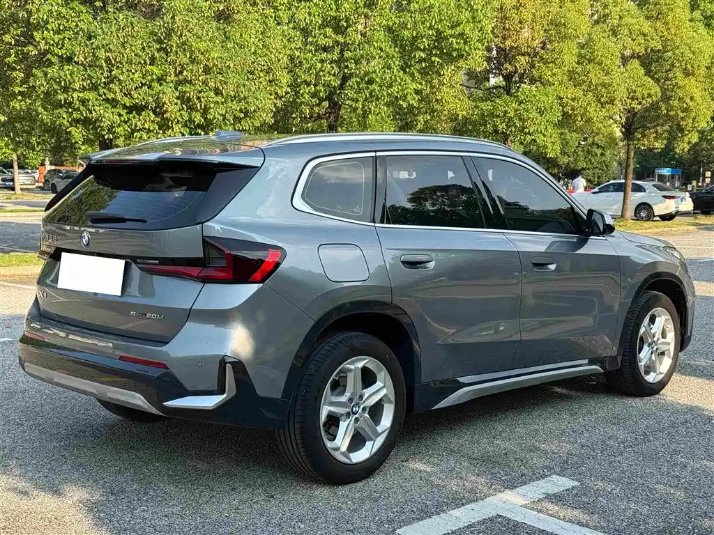 BMW X1 2023 sDrive20Li X