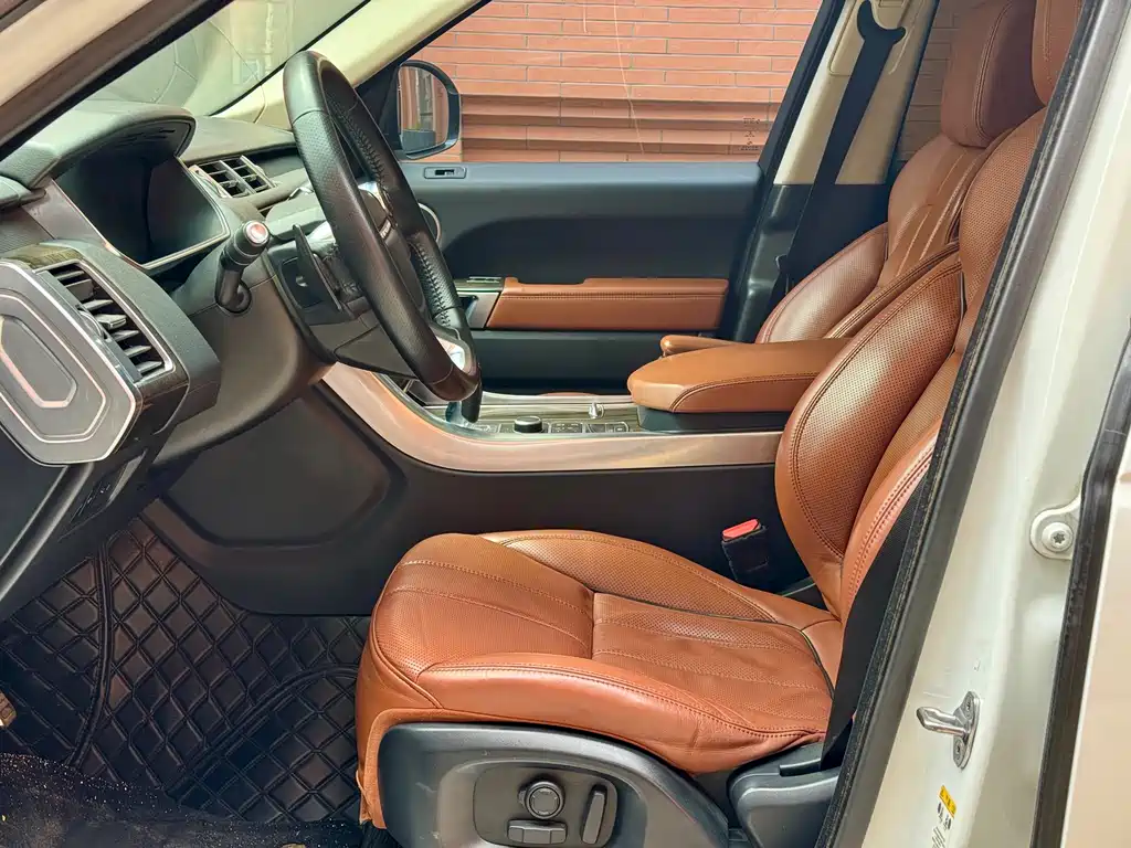 Land Rover Range Rover Sport 2016 3.0 SC V6 HSE DYNAMIC