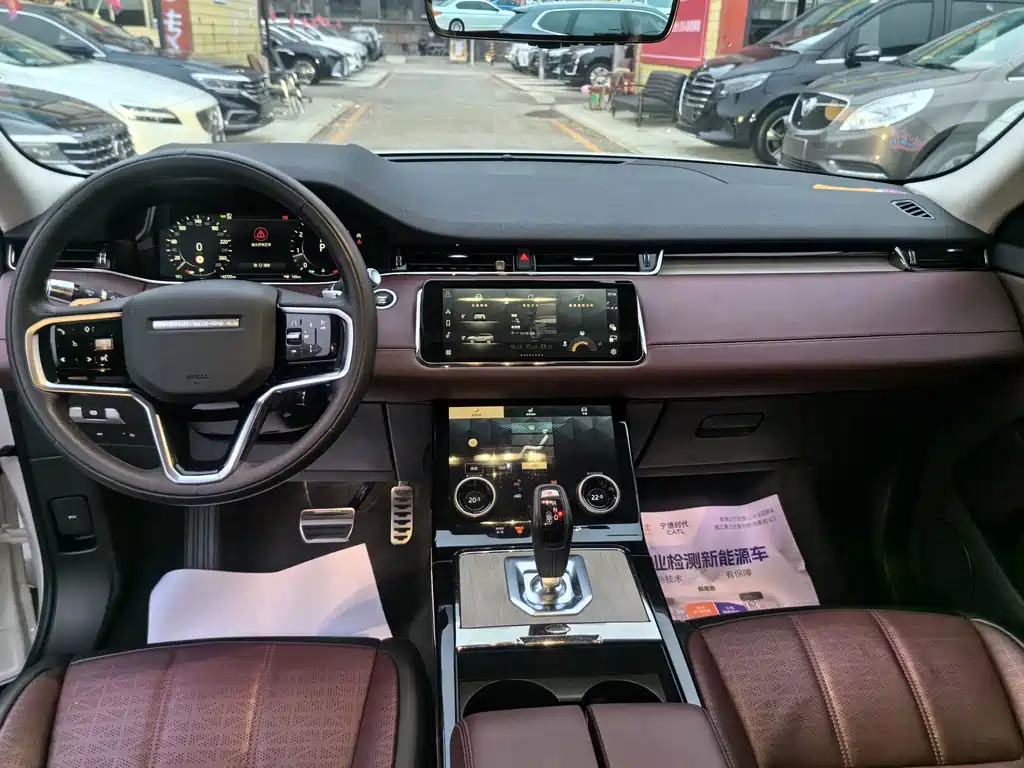 Land Rover Evoque — миниатюра 12