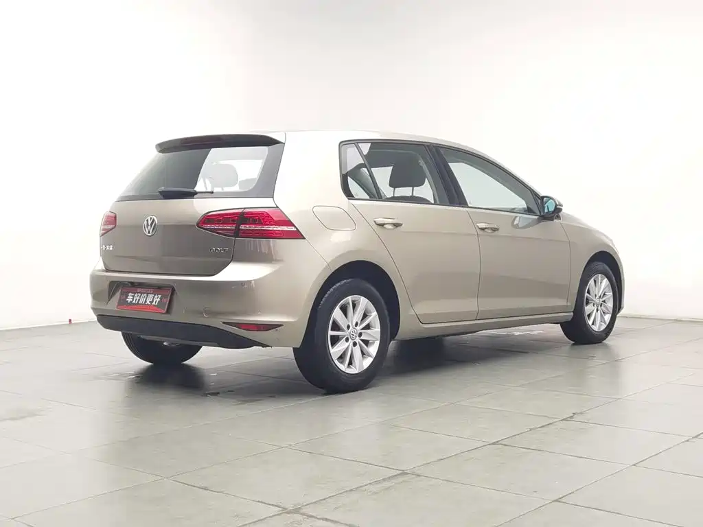 Volkswagen Golf — миниатюра 2