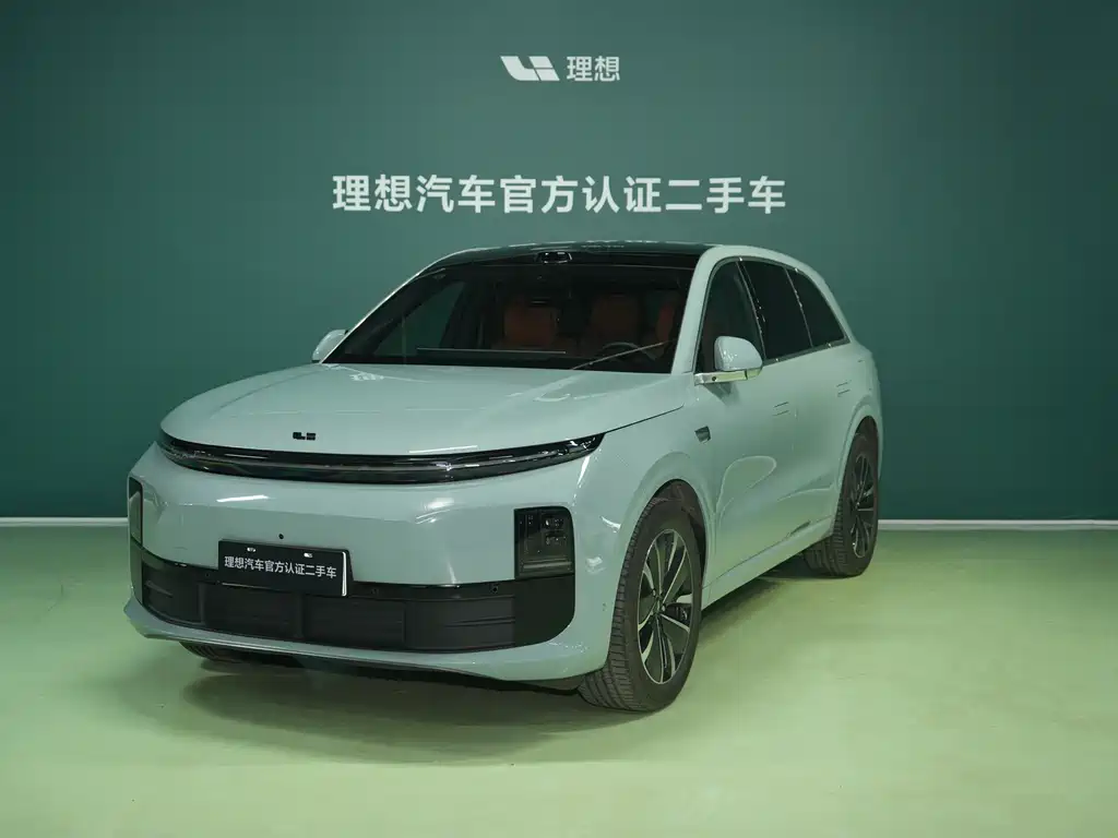 Li Auto Li L6 2025