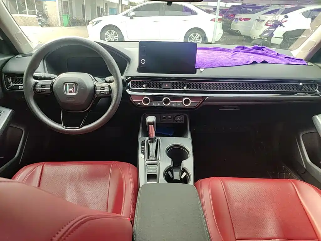 Honda Civic — миниатюра 10