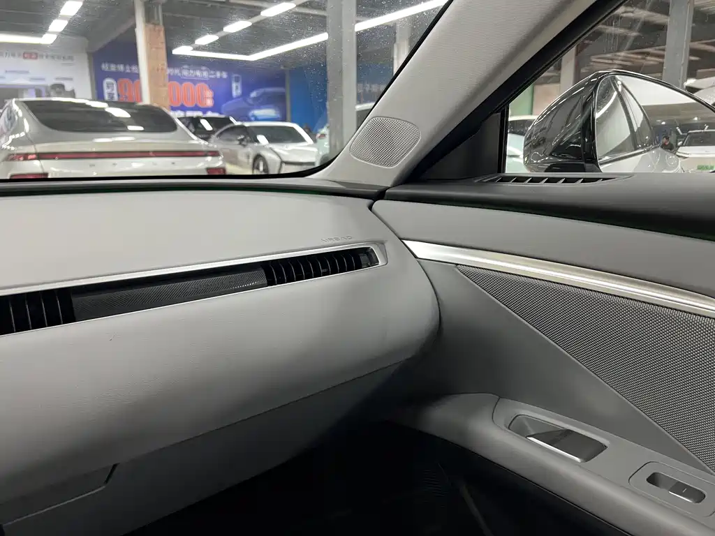 XPeng MONA M03 — миниатюра 13