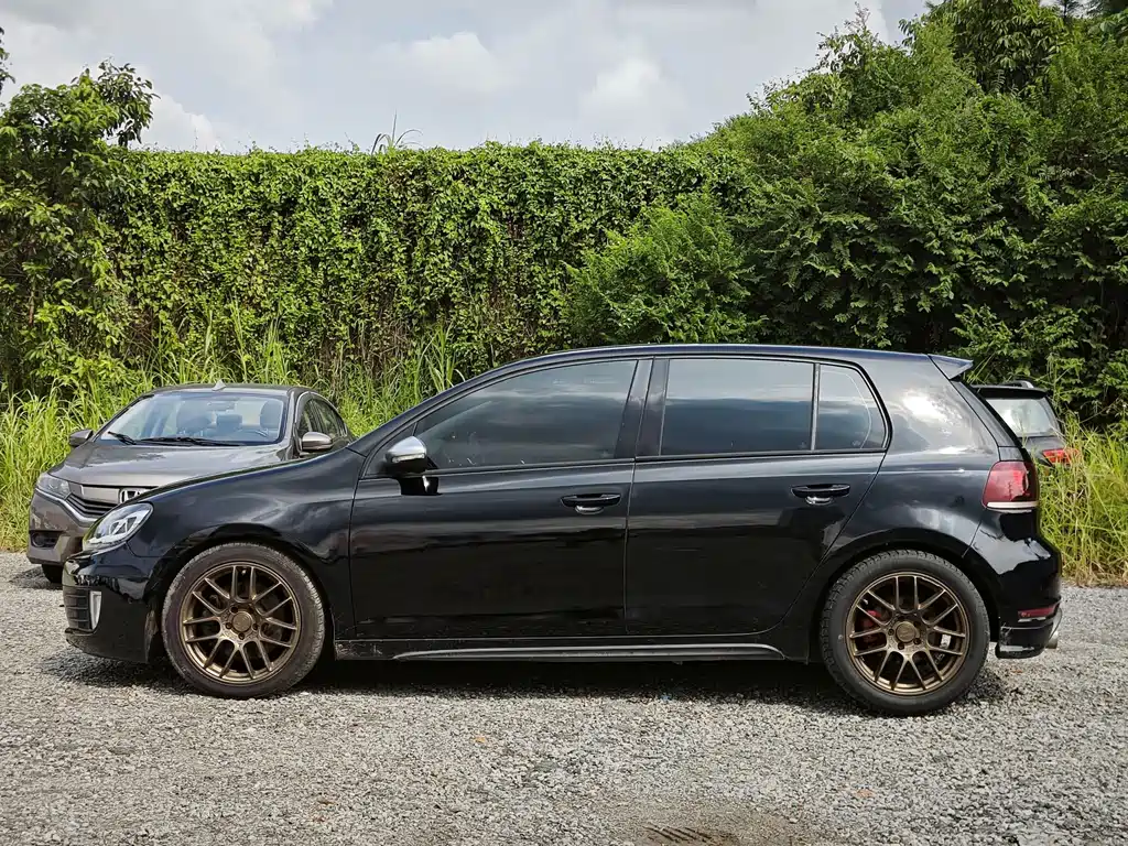Volkswagen Golf GTI — миниатюра 4