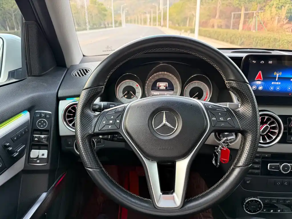 Mercedes-Benz GLK 2013 GLK 300 4MATIC