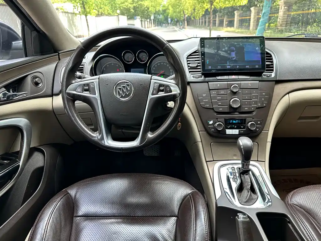 Buick Regal — миниатюра 12