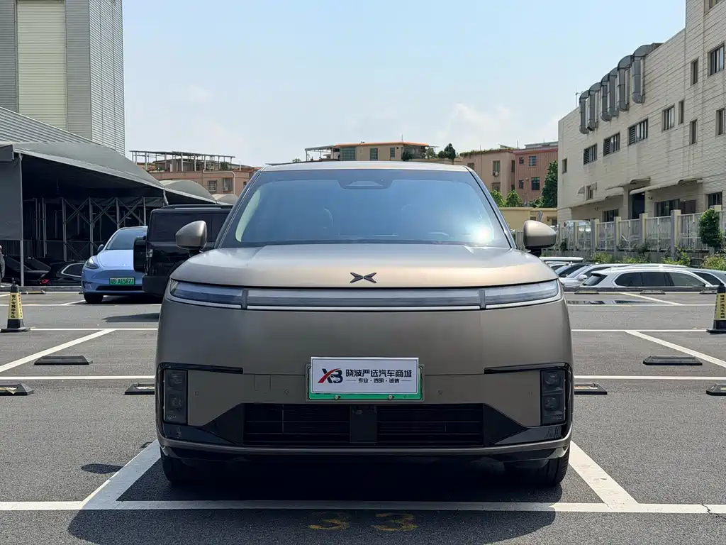 XPeng GX — миниатюра 3