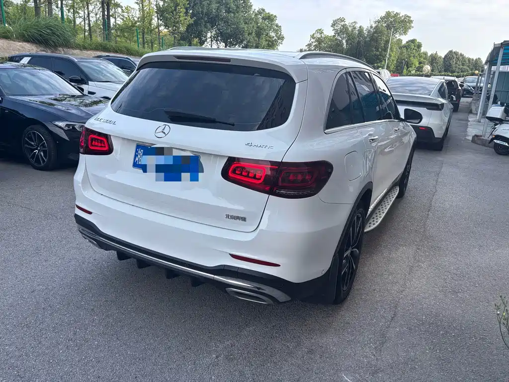 Mercedes-Benz GLC — миниатюра 9