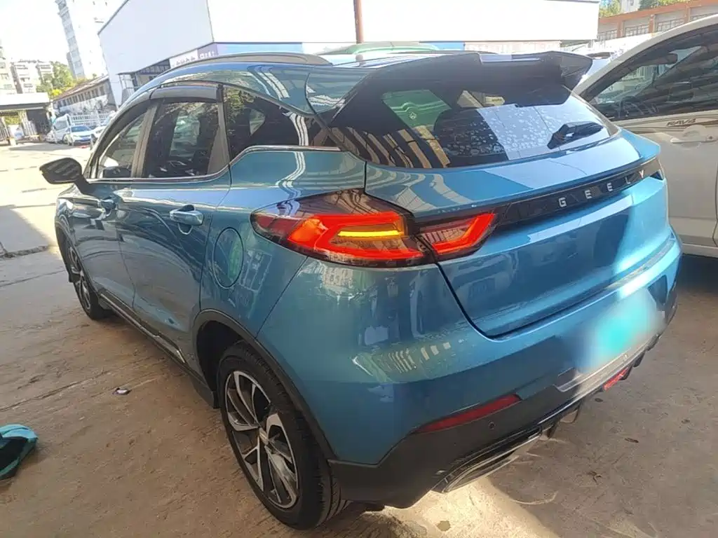 Geely Emgrand S — миниатюра 5