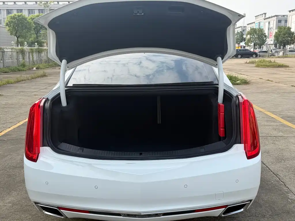 Cadillac XTS — миниатюра 22