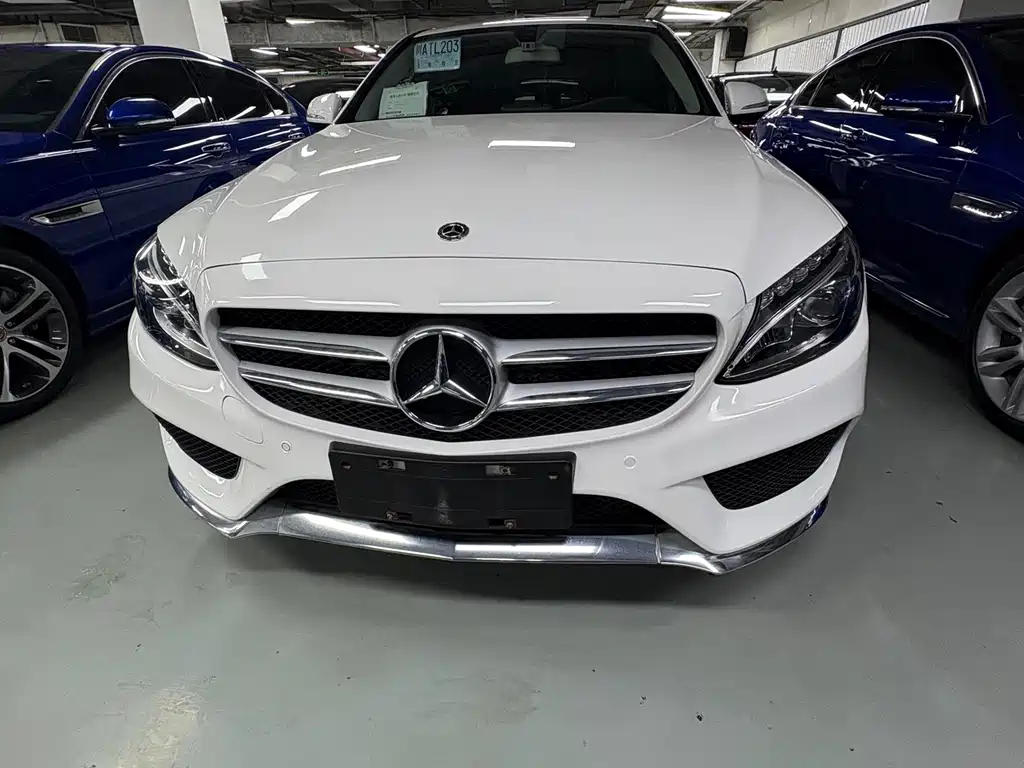 Mercedes-Benz C-Class — миниатюра 2