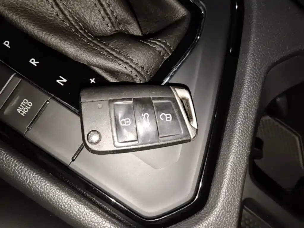 Volkswagen Tharu — миниатюра 9