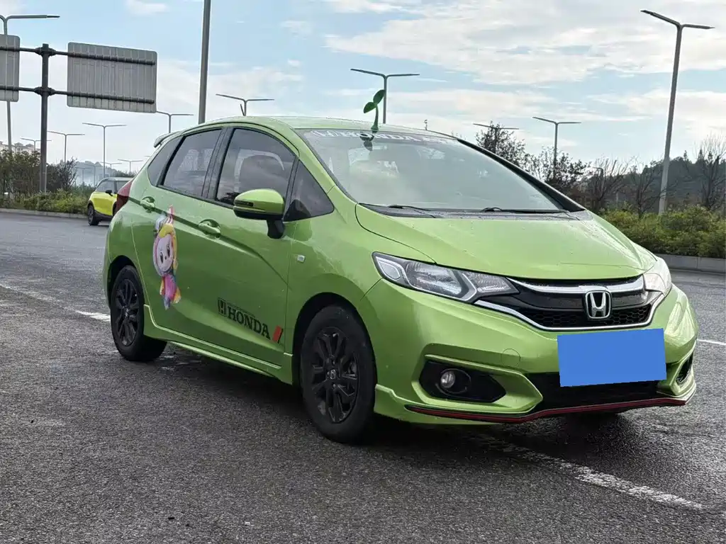 Honda Fit — миниатюра 3