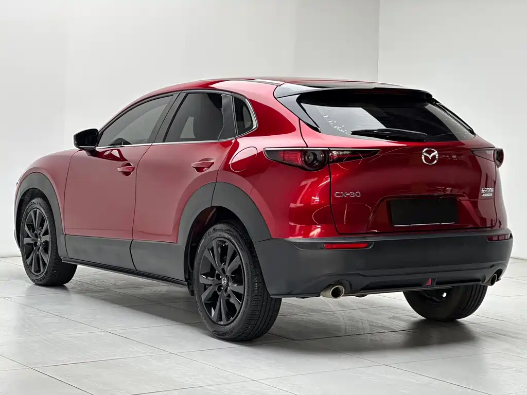 Mazda CX-30 2022 — фото 9