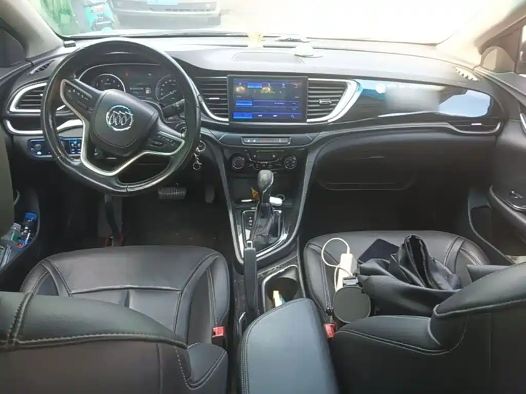 Buick Excelle — миниатюра 10