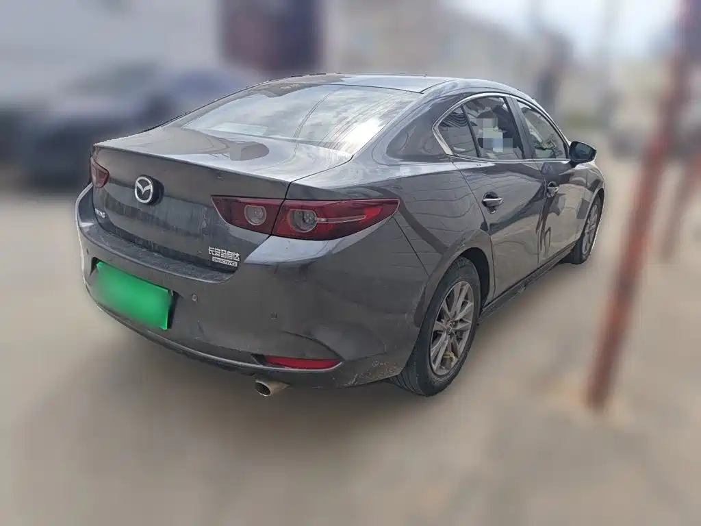 Mazda 3 Axela — миниатюра 4