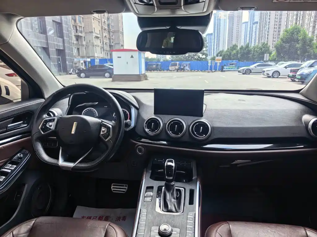 Wey Wey VV5 — миниатюра 4