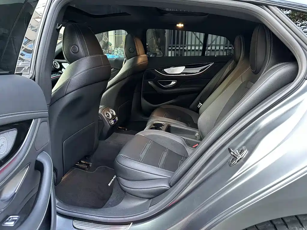 MERCEDES-BENZ AMG GT