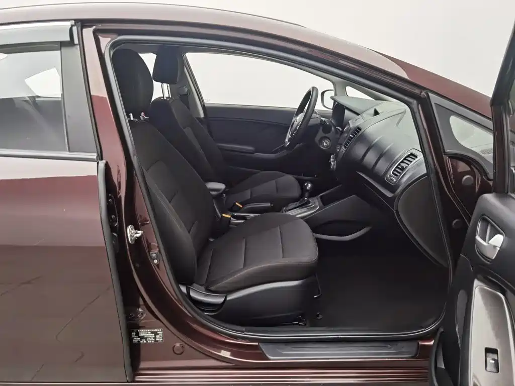 Kia K3 — миниатюра 23