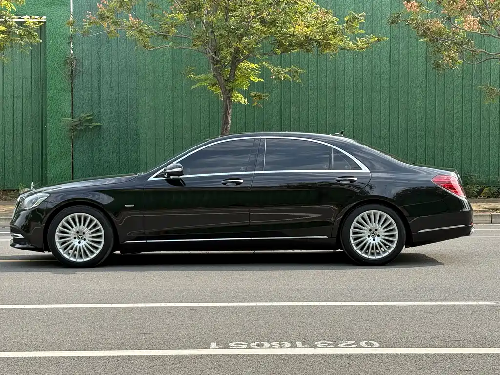 MERCEDES-BENZ S CLASS