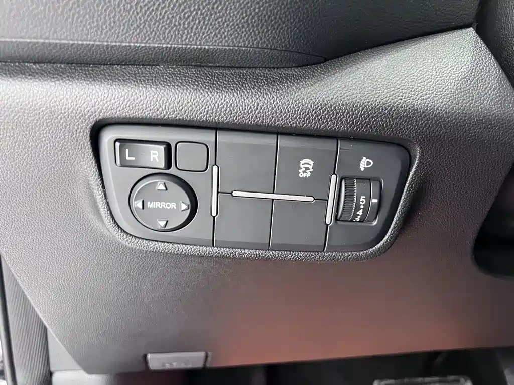 Changan Eado — миниатюра 12