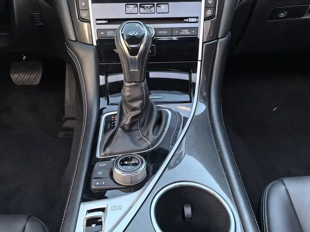 Infiniti Q50L — миниатюра 13