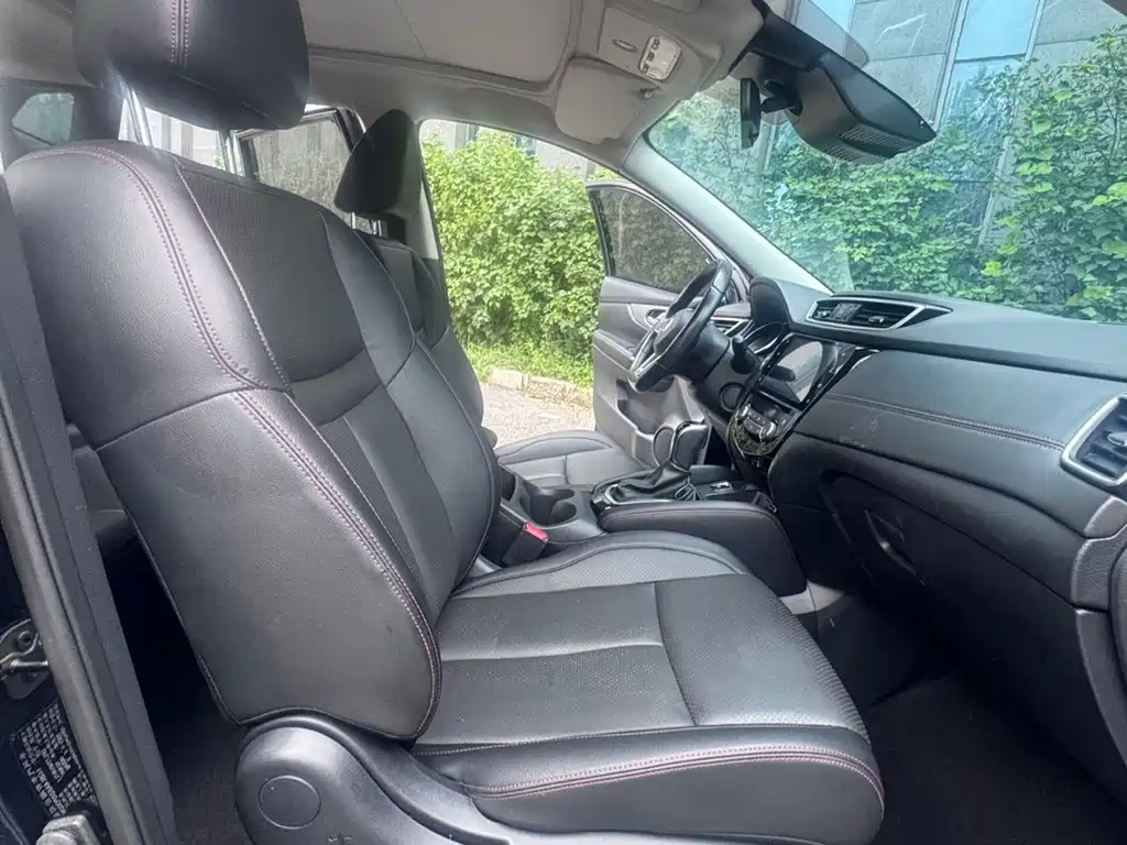 Nissan Qashqai — миниатюра 23