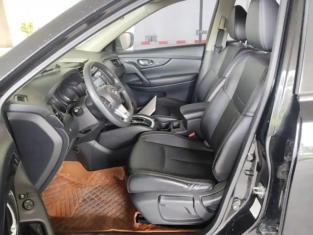 Nissan X-Trail — миниатюра 15