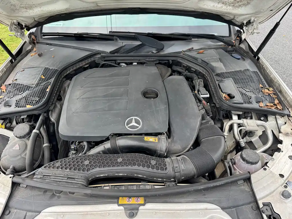 Mercedes-Benz C-Class (Import) — миниатюра 18