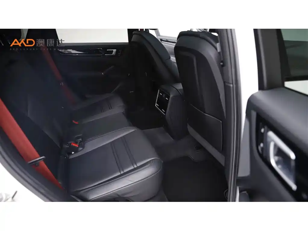 Porsche Cayenne — миниатюра 8