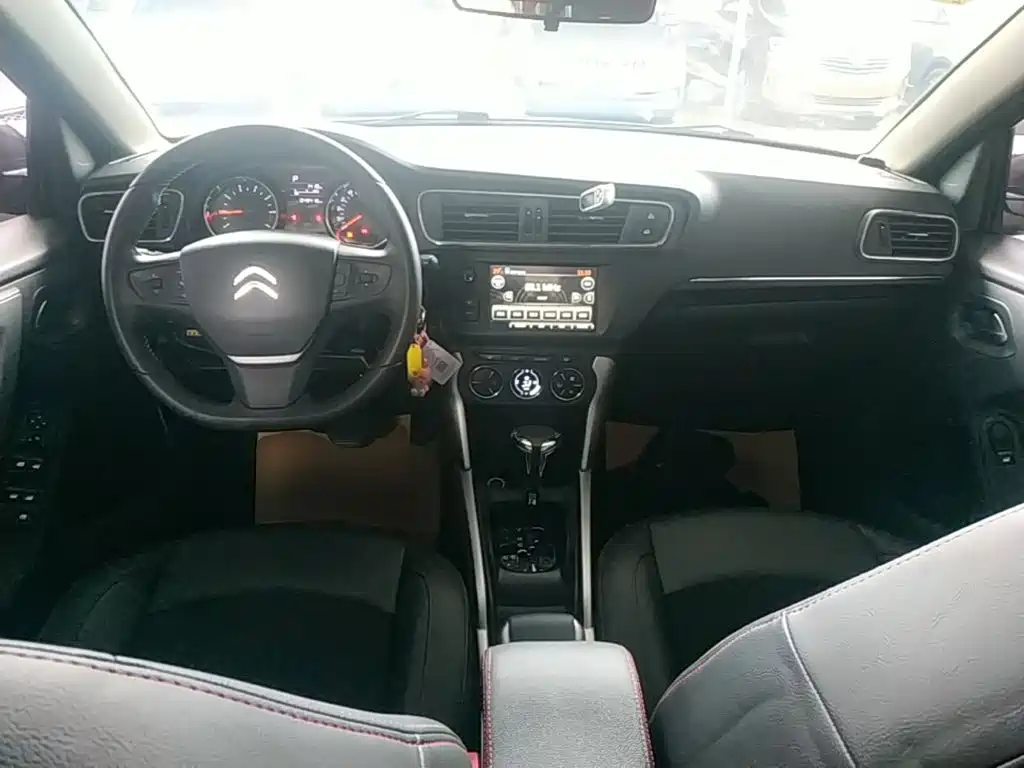 Citroen C3-XR — миниатюра 10