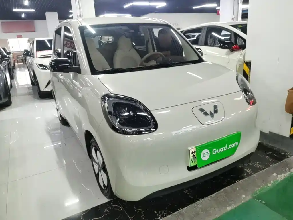 Wuling MINIEV — миниатюра 4