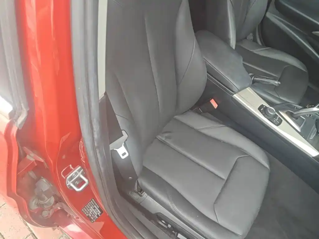 BMW 3 Series — миниатюра 25