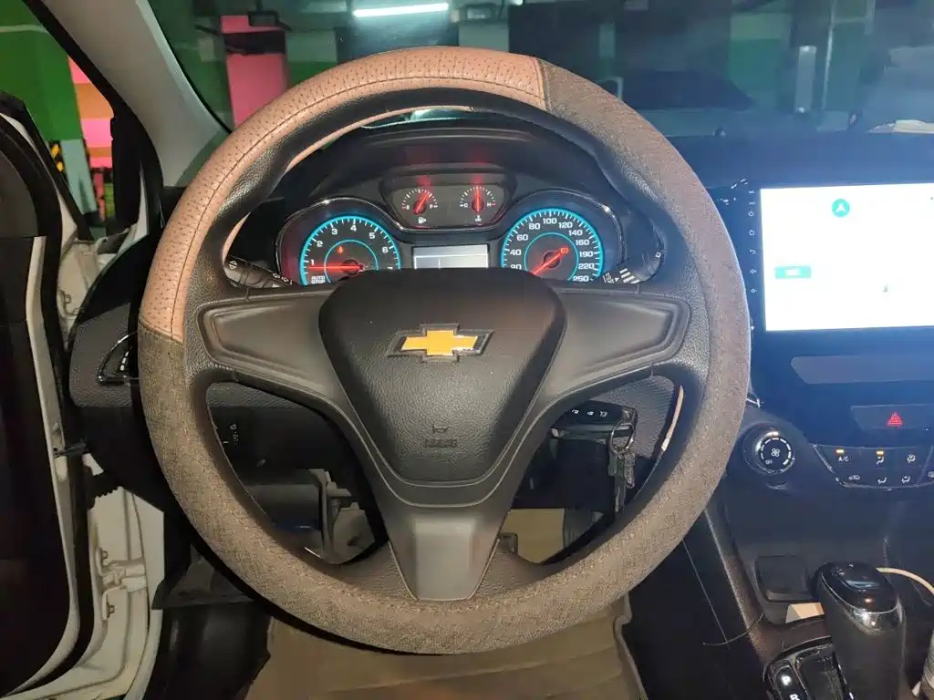 Chevrolet Cruze — миниатюра 11