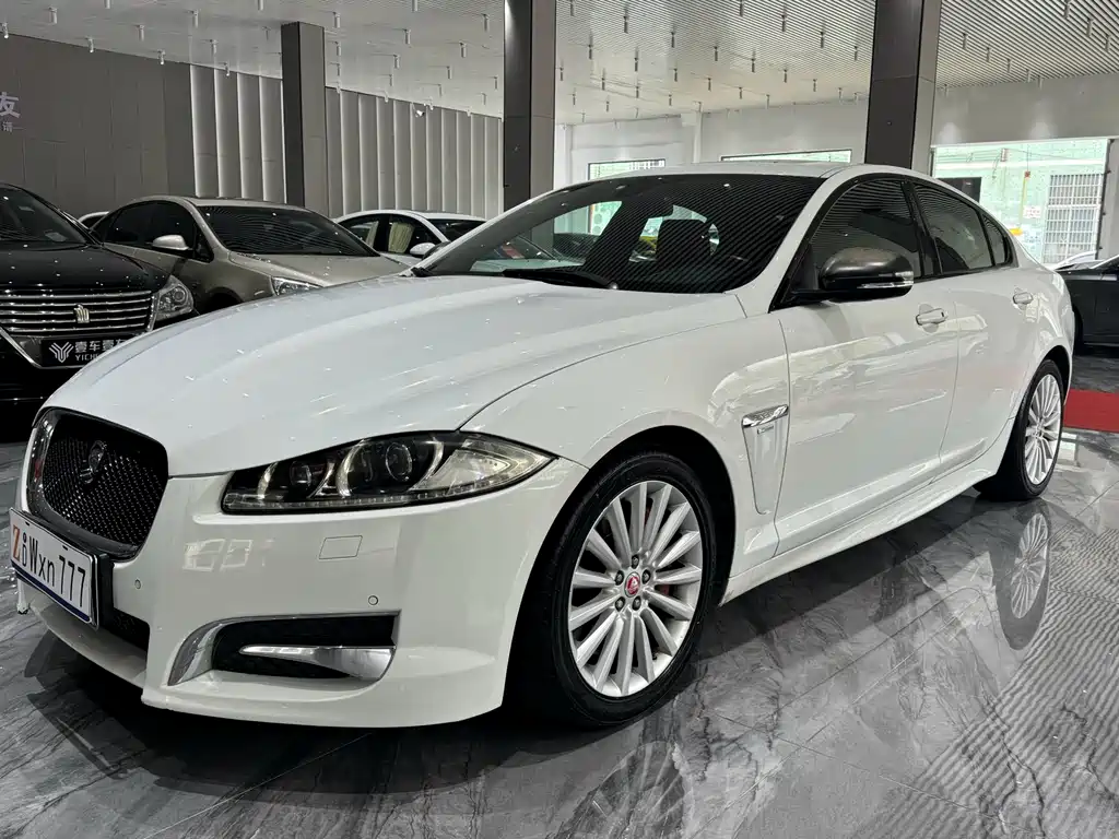 Jaguar XF 2015 XF 3.0 SC R-Sport Luxury