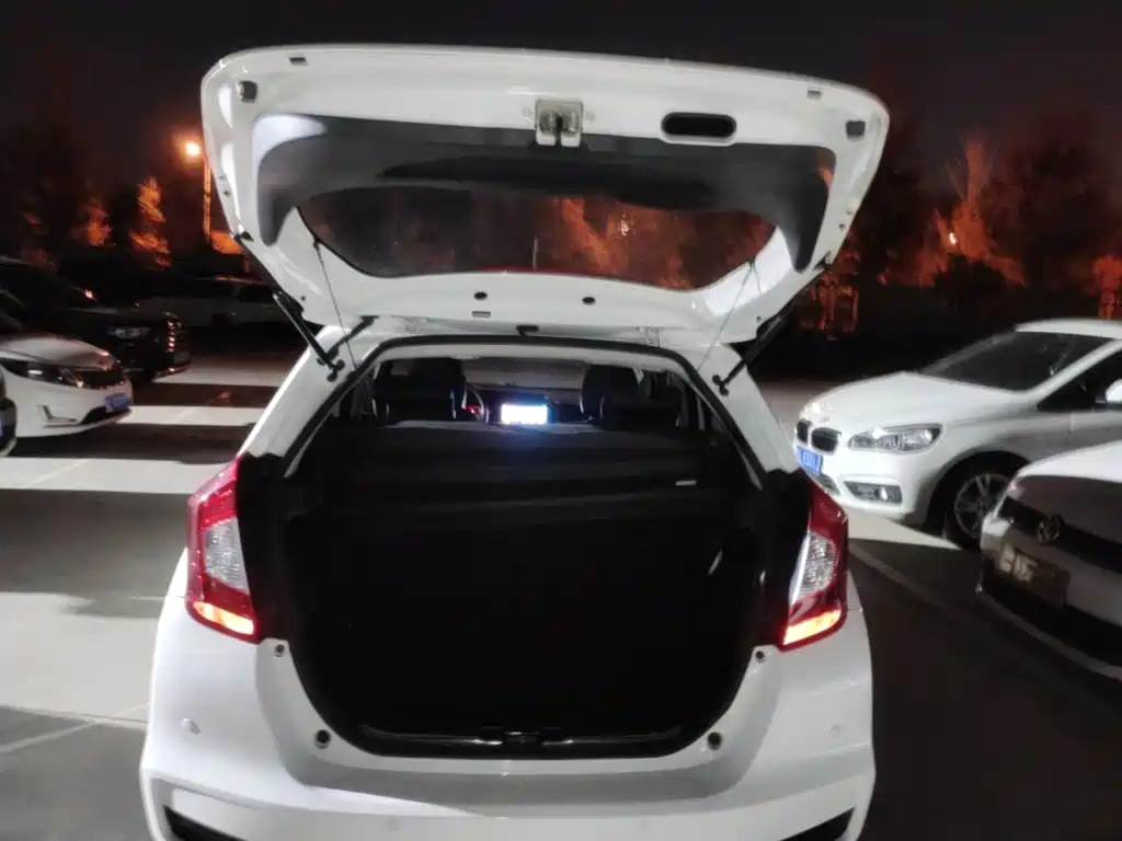 Honda Fit — миниатюра 19