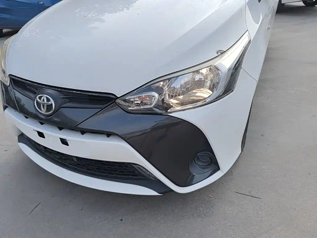Toyota Yaris L — миниатюра 24