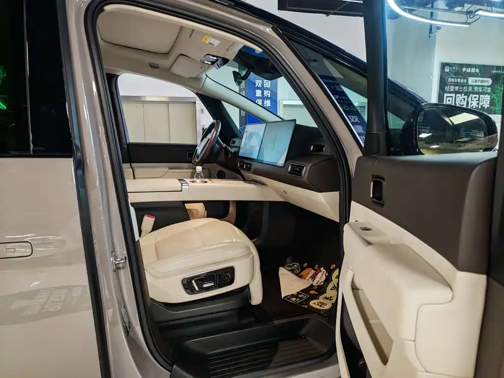 Li Auto Li MEGA — миниатюра 8