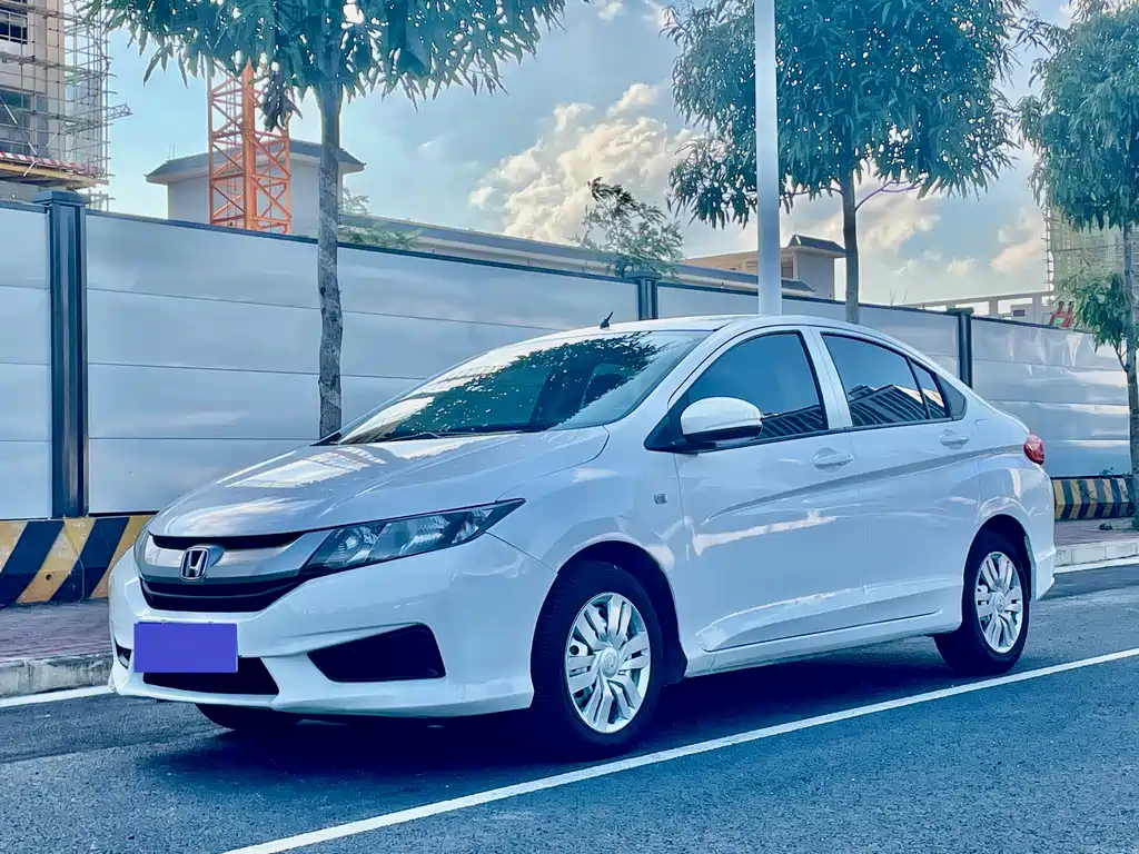 Купить Honda City