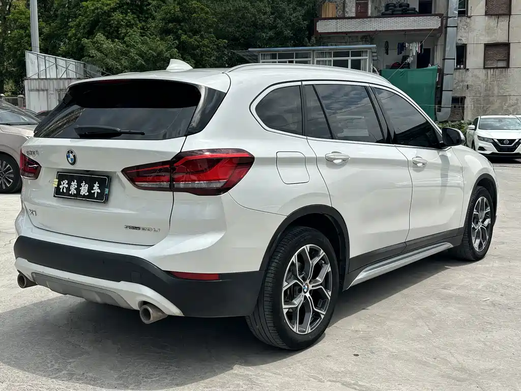 BMW X1 — миниатюра 4