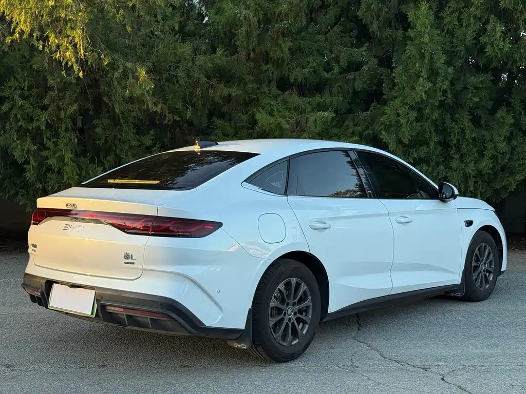 BYD Qin L — миниатюра 9