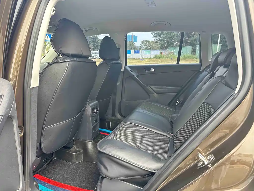 Volkswagen Tiguan — миниатюра 5