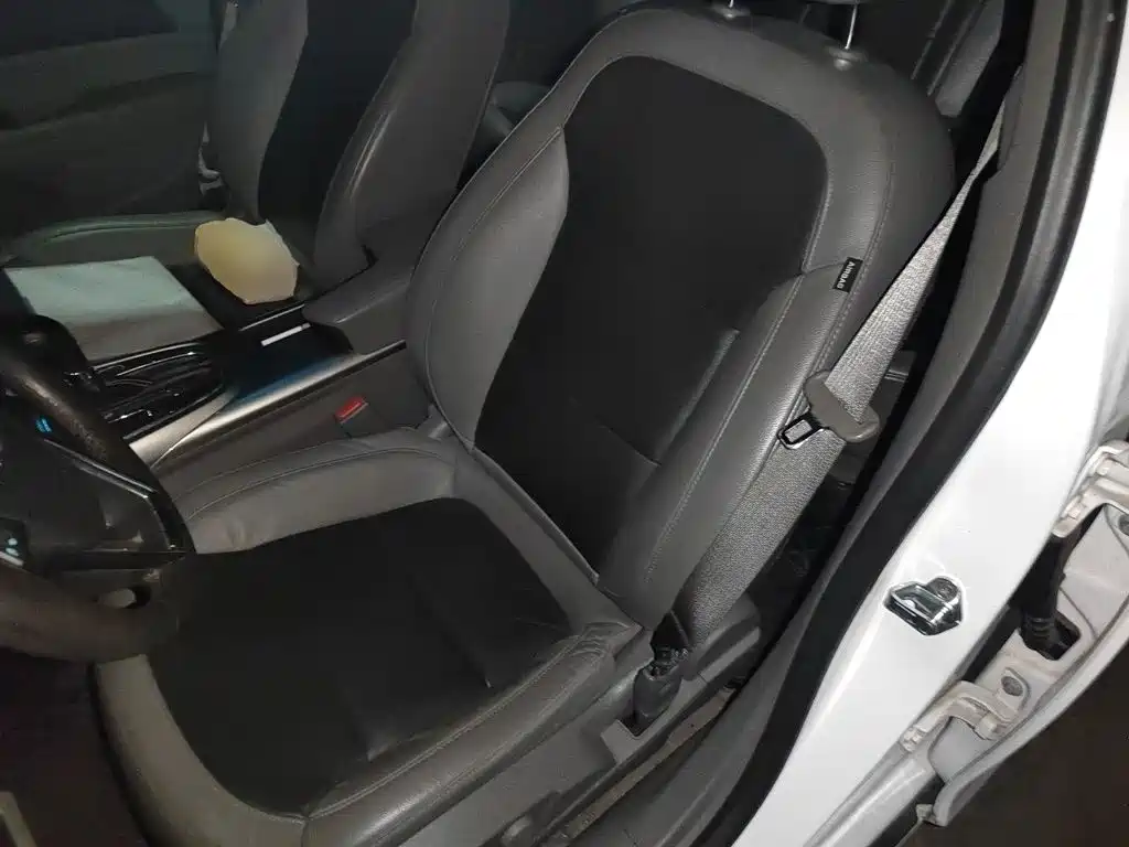 Chevrolet Malibu — миниатюра 11
