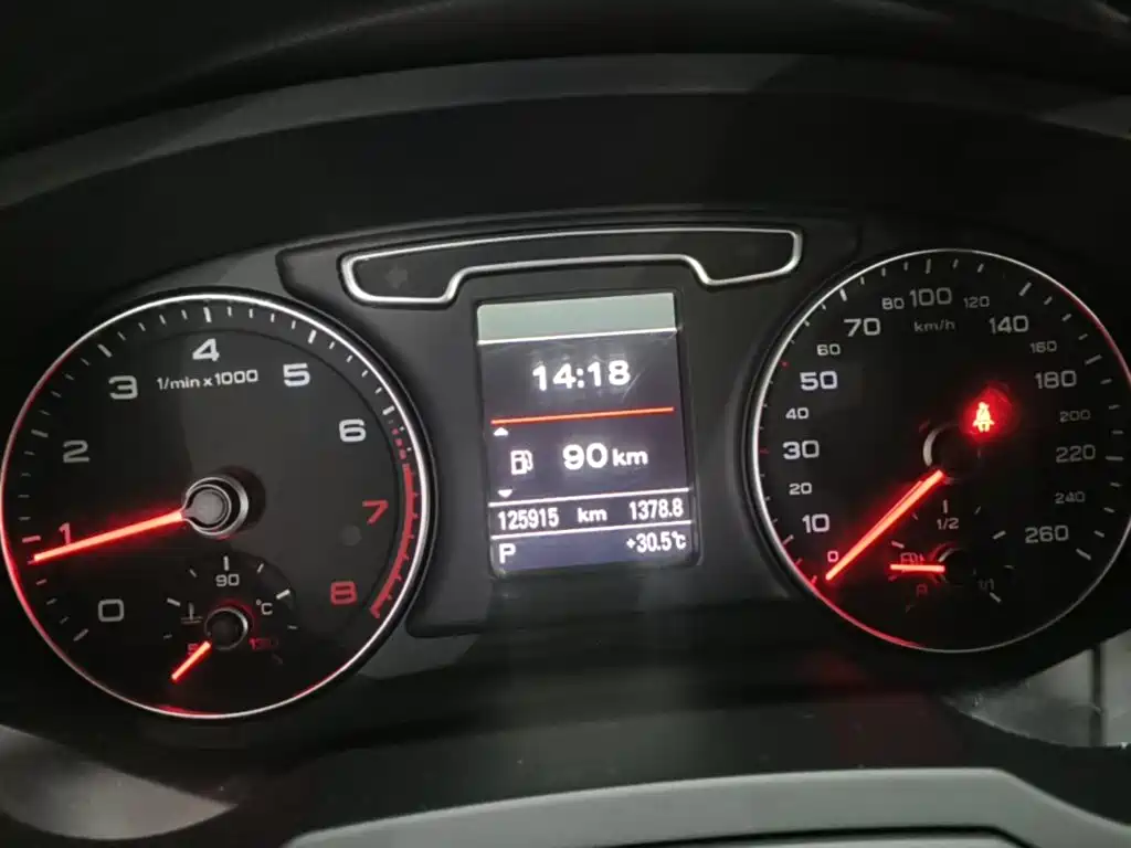Audi Q3 — миниатюра 12