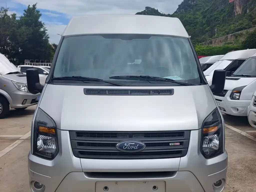 Ford Transit Custom — миниатюра 2